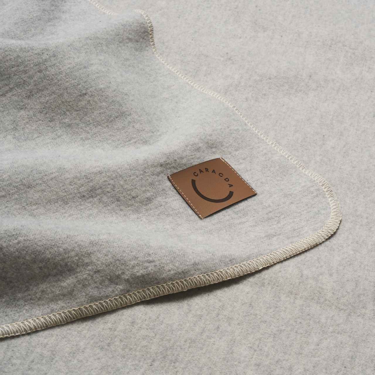 Wohndecke 300 • Hellgrau